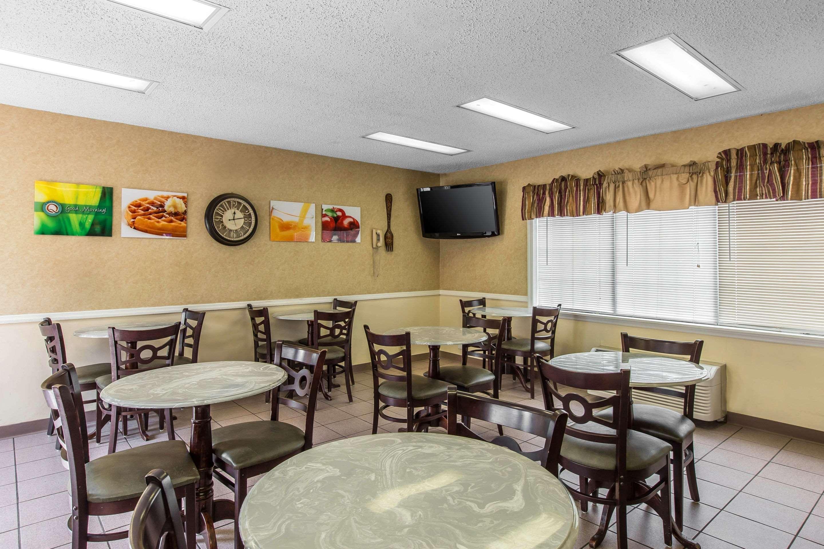 Quality Inn Jesup Bagian luar foto