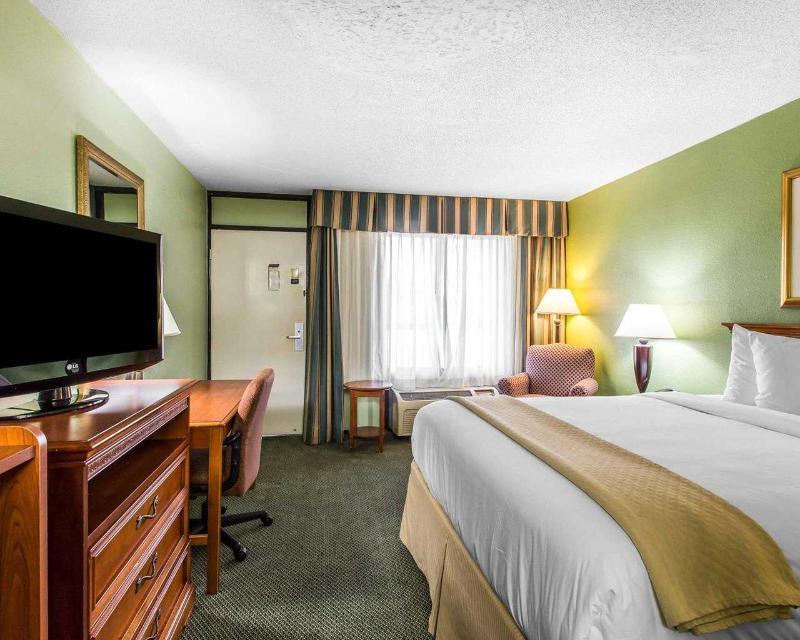 Quality Inn Jesup Bagian luar foto